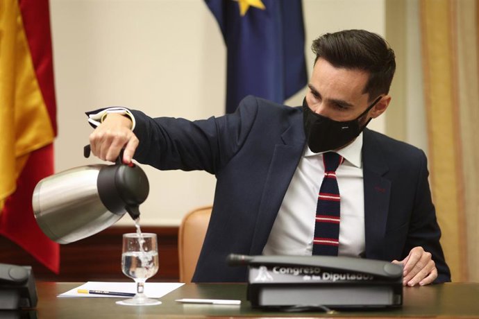 El secretario de Estado de Seguridad, Rafael Pérez, a su llegada a su comparecencia en la Comisión de Interior en el Congreso de los Diputados, en Madrid (España), a 30 de septiembre de 2020.