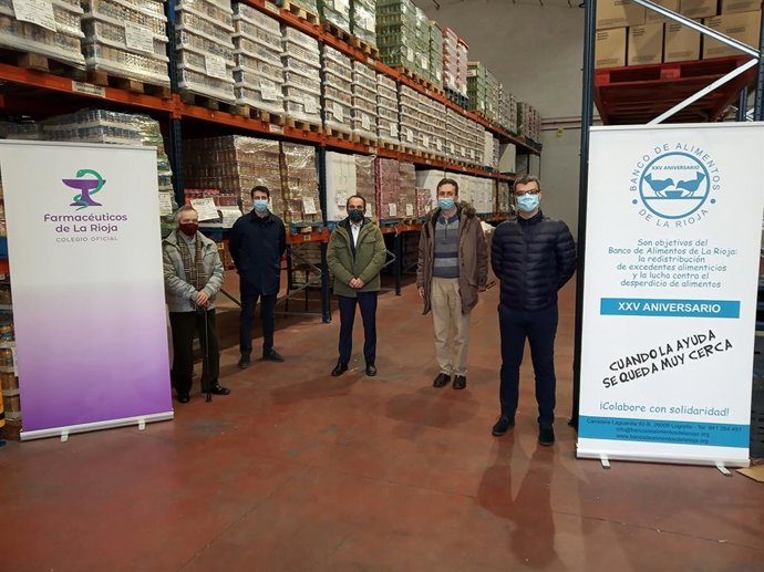 Los farmacéuticos de La Rioja donan 8.500 euros al Banco de Alimentos de La Rioja