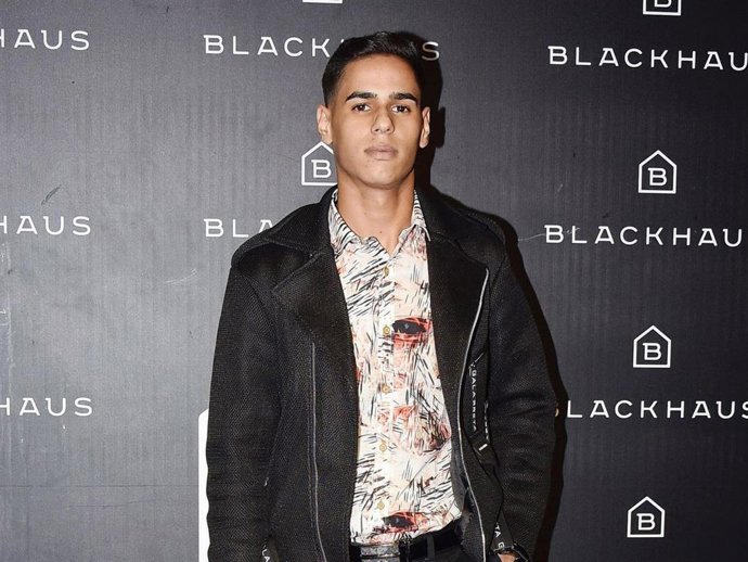 Anuar Beno asegura que está haciendo averiguaciones para saber si el supuesto trío de Isa Pantoja con Efrén y Kiko Jiménez es cierto