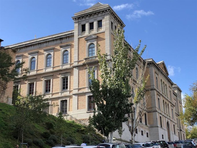 Fachada de la Diputación de Toledo.