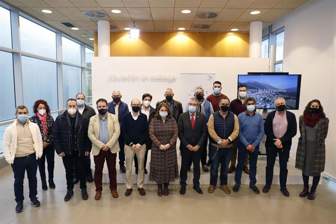 Presentación de 'Vente a vivir a un pueblo', plataforma nacional que apoya la Diputación de Málaga y que incluye a 18 municipios malagueños y que invita a vivir y trabajar en el ámbito rural