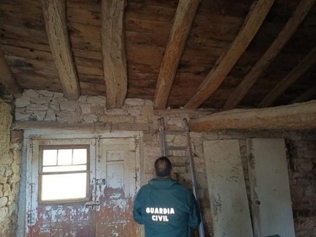 Proyectiles hallados en un pajar de Barahona (Soria).