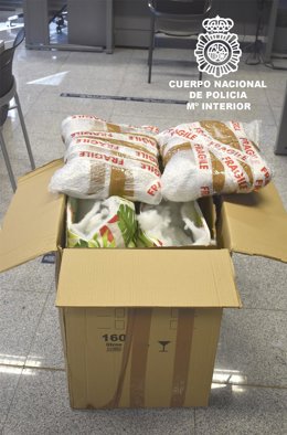 Marihuana en un envío postal