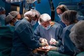 Foto: Cataluña.- El Hospital Clínic de Barcelona realiza el primer trasplante de útero en España