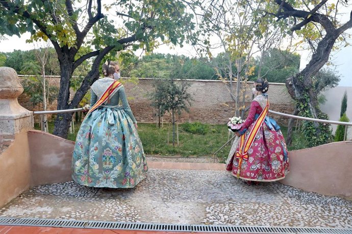 Las Falleras Mayores de Valncia, Consuelo Llobell y Carla García,