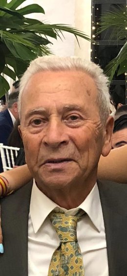 Fallece Ángel Villanueva, fundador del mítico Bar Ángel de La Laurel