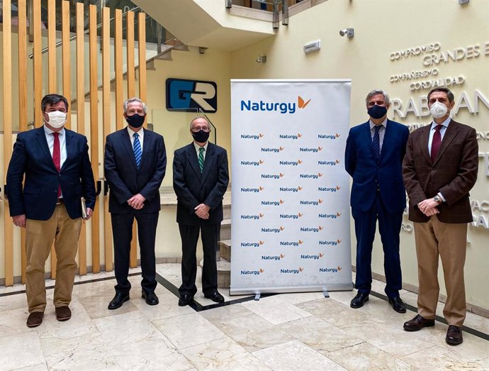 Naturgy firma alianza con Grupo Ruiz para hidrógeno renovable en movilidad