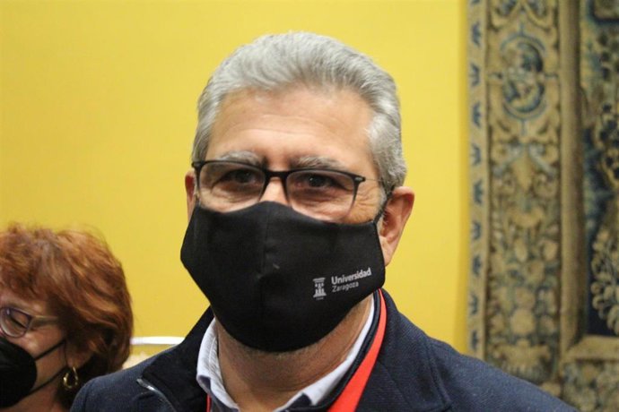 José Antonio Mayoral gana las elecciones de rector de la Universidad de Zaragoza.
