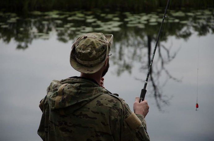 Los cazadores y los pescadores de río ya pueden practicar ambas actividades en Cantabria