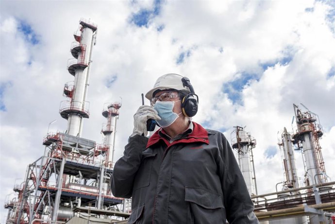 Uno de los técnicos de seguridad de Cepsa