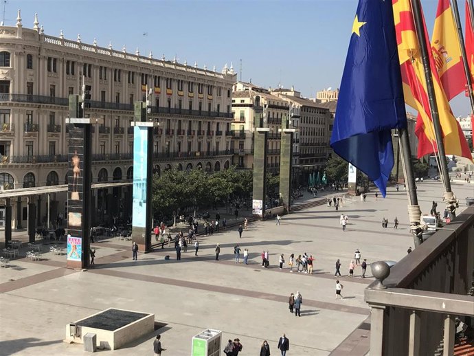 Plaza del Pilar desde el balcón del Ayuntamiento de Zaragoza