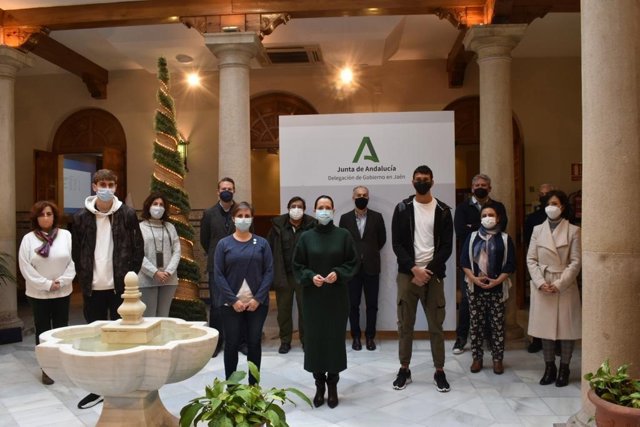 Acto de reconocimiento a los participantes en el programa de menores y conservación de especies amenazadas.