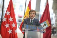 Almeida cree que "no merece mayor reflexión" la regularización del Rey emérito, un "derecho reconocido"