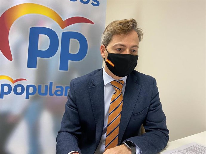 César Barriada, concejal del Grupo Municipal Popular del Ayuntamiento de Burgos.