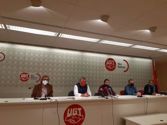 Representantes de Simebal, UGT; CCOO; STEI y CSIF