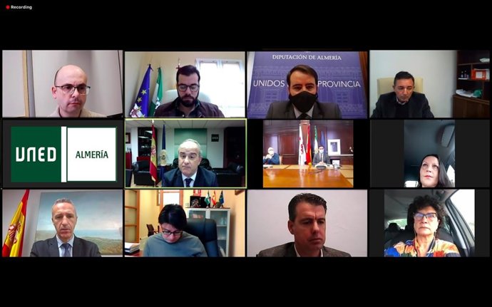 Constitución del consejo rector de la UNED