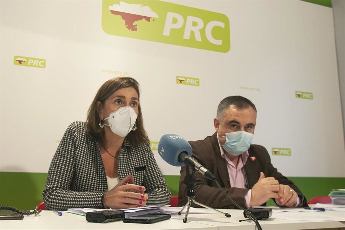 Paula Fernández y Jose Miguel Fernández Viadero