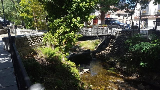 Arroyo de Artiñuelo (Rascafría), este verano