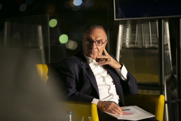 El ex consejero de Sanidad de Canarias, José Manuel Baltar, en un encuentro informativo sobre tabaco