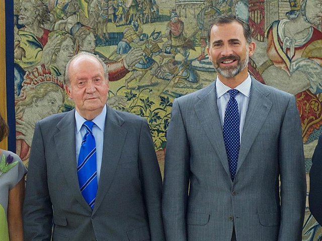King Juan Carlos of Spain and Prince Felipe of Spain receive members of Madrid 2020 Candidate City at the Zarzuela Palace on September 10, 2013 in Madrid, Spain.