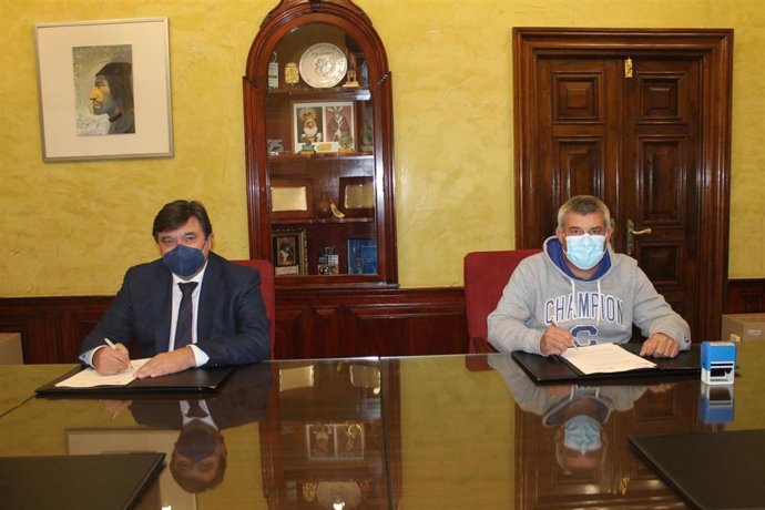 Nota De Prensa Y Foto Convenio Aosa Tea