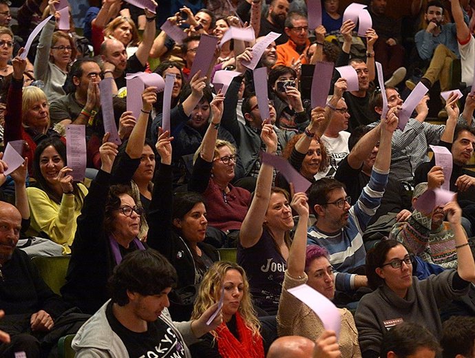 Votaciones en el seno de la formación.