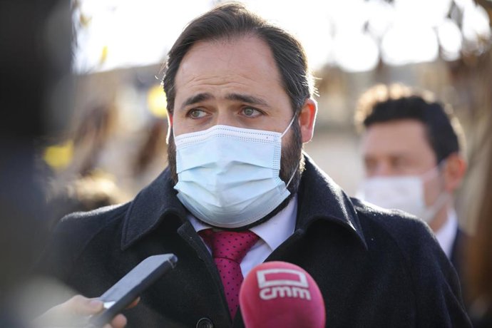 El presidente del PP de C-LM, Paco Núñez, en Alcabón