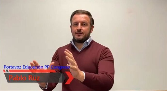 El portavoz de educación del PP en el Senado, Pablo Ruz