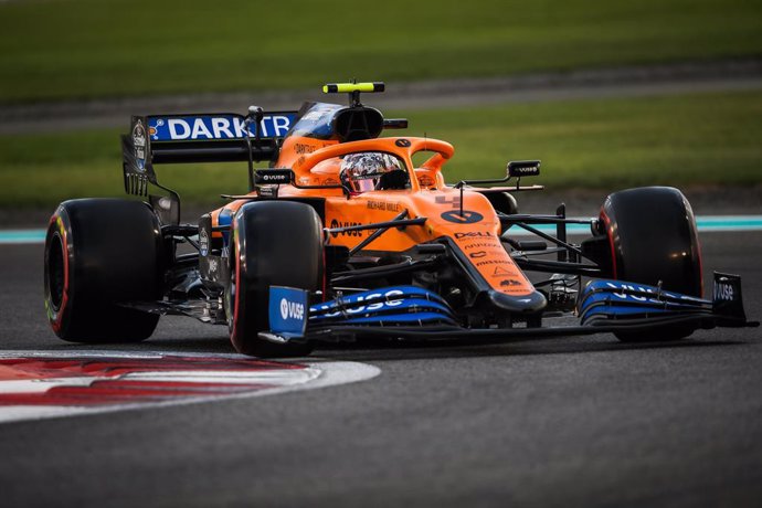 04 NORRIS Lando (gbr), McLaren Renault F1 MCL35, action during the Formula 1 Etihad Airways Abu Dhabi Grand Prix 2020, from December 11 to 13, 2020 on the Yas Marina Circuit, in Abu Dhabi - Photo Antonin Vincent / DPPI