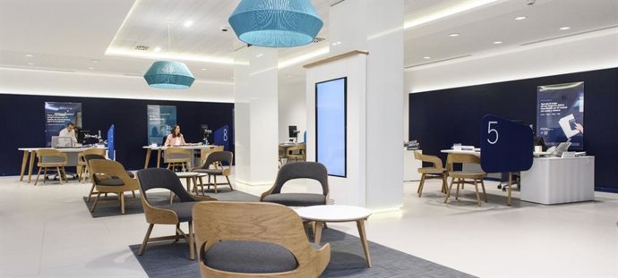 Nuevo centro de banca de clientes de BBVA, en la  calle Velázquez, 33. Oficinas tecnológicas y sostenibles.