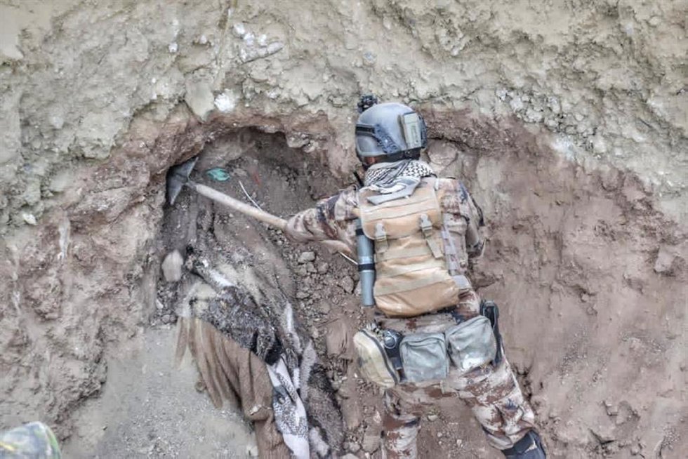 Un soldado de Irak durante una operación contra el Estado Islámico cerca de Mosul