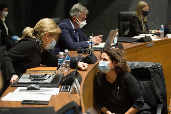 Parlamentarios de Navarra Suma.