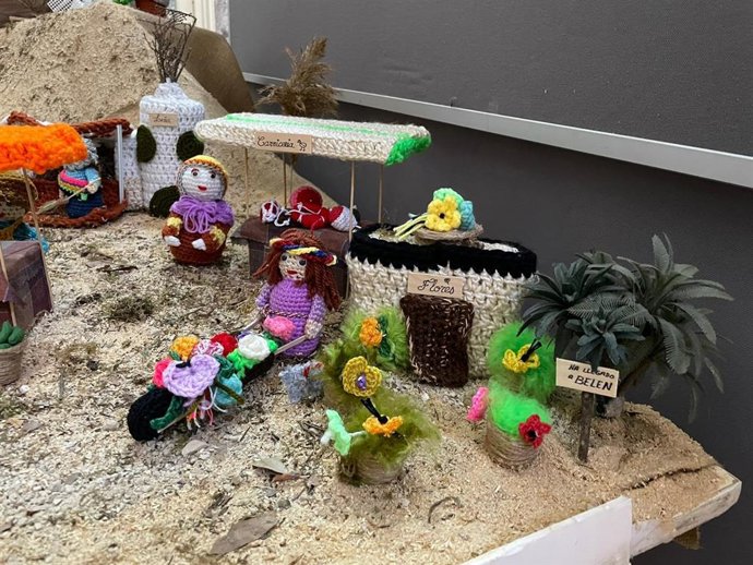 Belén de ganchillo de la Casa Amparo de Zaragoza hecho por una de sus residentes