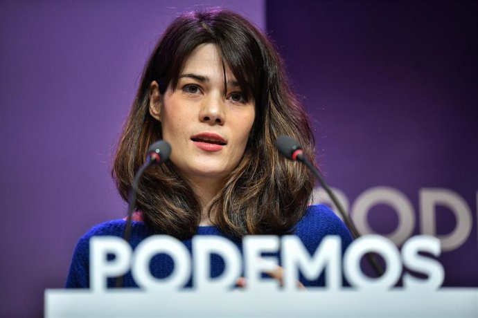 La portavoz de Podemos, Isa Serra, comparece en rueda de prensa en la sede del partido para valorar la actualidad política.