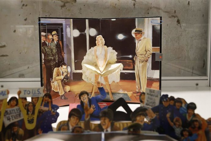 La exposición "Tesoros de papel. Libros móviles y desplegables" reúne más de 500 ejemplares