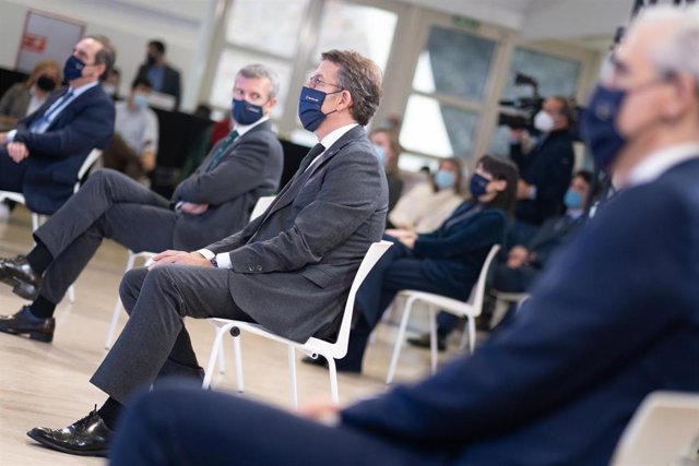 El presidente de la Xunta, Alberto Núñez Feijóo, hace balance de los cien primeros días de su cuarto mandato.