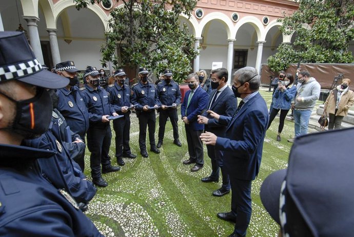 Toma de posesión de nuevos agentes de Policía Local