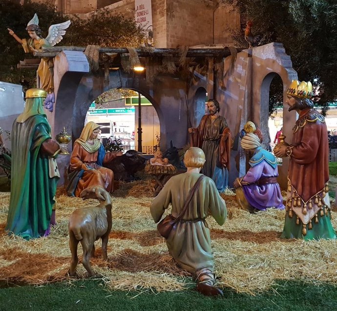 Belén en la Plaza de la Reina