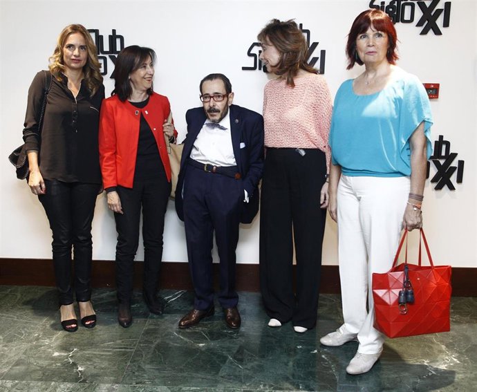 Susana Sumelzo, Margarita Robles, el juez Alfonso Guevara y Micaela Navarro
