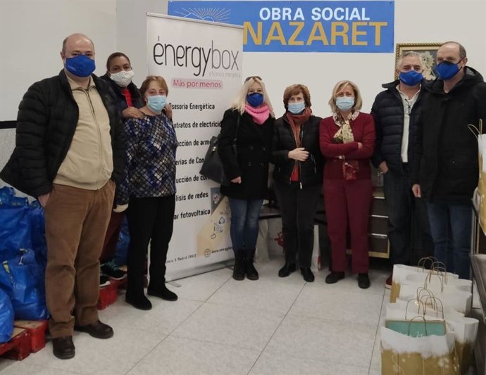 : La Directiva De Energybox Siendo Participe De La Campaña