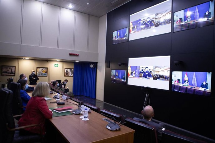Videoconferencia de la ministra de Defensa, Margarita Robles, con la Academia Básica del Aire en León