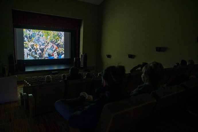 Proyección del Festival de Cine Africano en el teatro de Tarifa