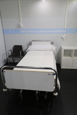 Camas del hospital provisional H144 