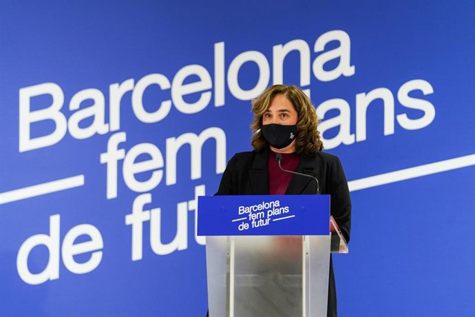 La alcaldesa de Barcelona, Ada Colau, presenta un plan municipal para captar Fondos de Recuperación y Resiliencia de la Unión Europea (UE), con el objetivo de afrontar la crisis de la Covid-19.