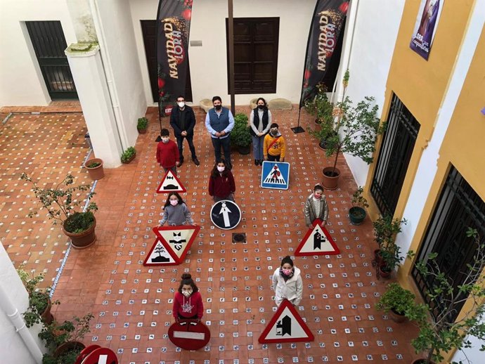 Presentación de las señales "tuneadas" de Lora del Río