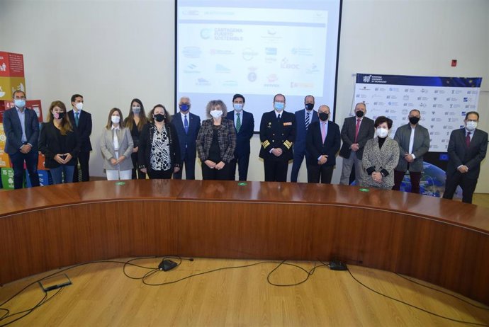 Imagen de las entidades adheridas al compromiso por el desarrollo sostenible del Puerto de Cartagena