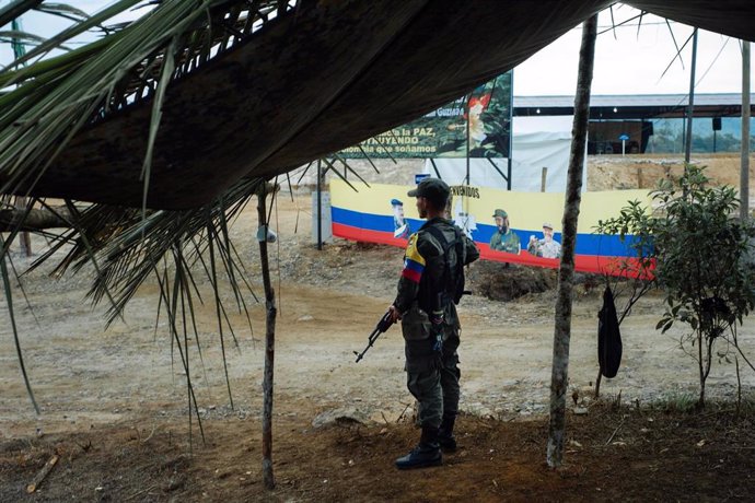 Guerrilero del Frente 36 de las ya disueltas Fuerzas Armadas Revolucionarias de Colombia (FARC)  en una foro tomada en 2017.