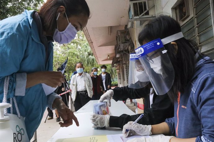 La ciudad de Hong Kong hace frente a su cuarta ola de coronavirus.