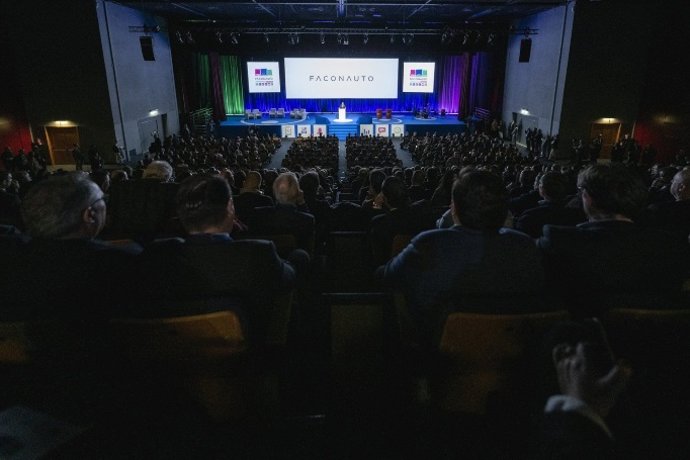 Momento de una jornada del Congreso & Expo de 2020 de Faconauto.