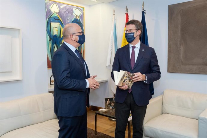 Feijóo y Baltar antes de la reunión.